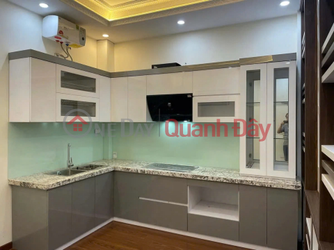 NHÀ MỚI FULL NỘI THẤT NGÕ Ô TÔ QUA Phố Nguyễn Sơn 50m2 X 5 tầng mặt tiền 3.7m, 15.9 tỷ Long Biên. _0