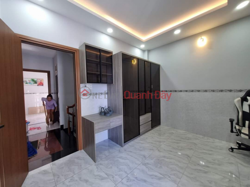 đ 6.4 Billion | BEAUTIFUL, SHINY 4-FLOOR HOUSE FOR SALE - TO HIGH SUBLOTTING AREA - TAN PHU - NEAR FRONT FRONT - HXH THANH