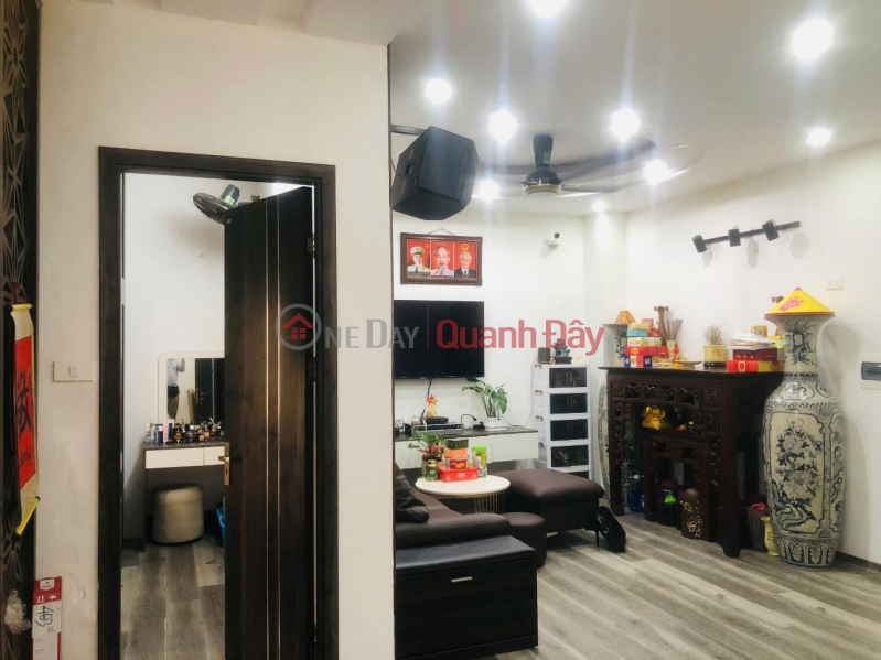 (100% real news) Apartment 72.6m2 x 2 bedrooms with car slot at Building B3A Nam Trung Yen Urban Area - High-class interior Sales Listings