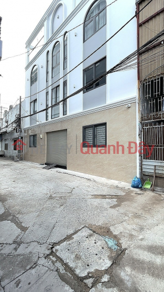 Industrial house for sale (4x24.8)m, 6m truck alley, Truong Chinh, Tan Phu District Sales Listings