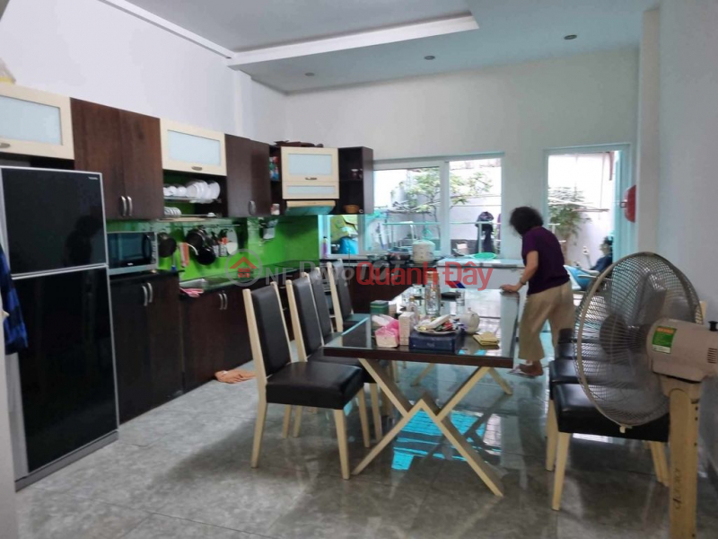 đ 16 Million/ month, Beautiful super spacious 2-storey house, car alley on Le Van Huan