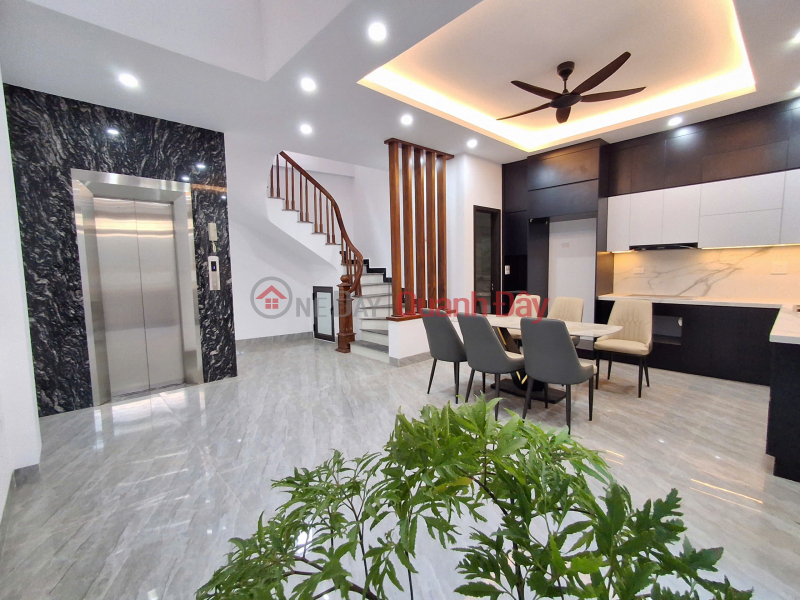 NEW HOUSE FOR SALE - BEAUTIFUL, FULLY FURNISHED, Ngoc Lam, 60m2 x 7 Floors, Price 13.5 billion VND, Long Bien. Sales Listings