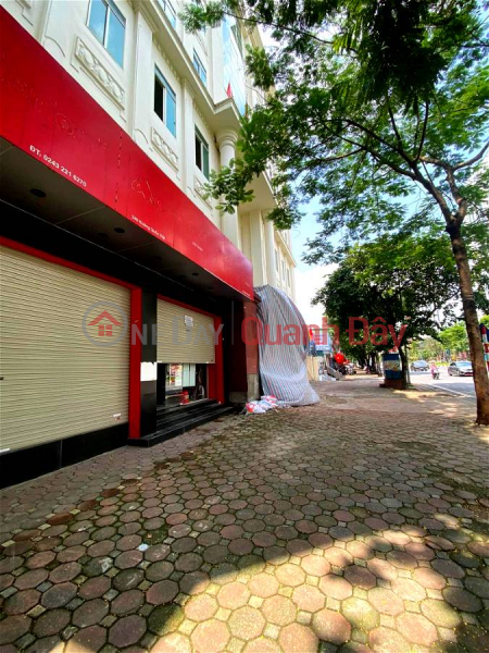 House for sale on Hoang Quoc Viet Street, Cau Giay District. 486m Built 8 Floors 30m Frontage Approximately 180 Billion. Commitment to Real Photos, Vietnam, Sales, ₫ 180 Billion