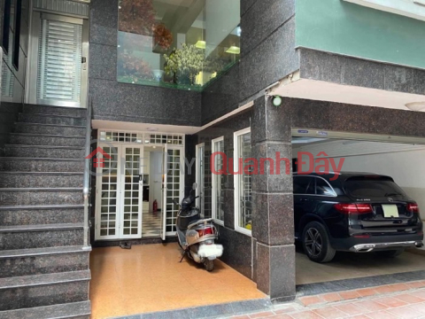 House for sale Ton Duc Thang 106m, 8.5m frontage, located in the parking lot subdivision with a large yard _0