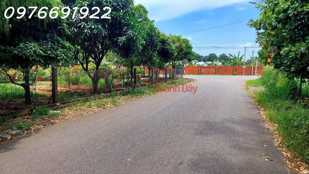 đ 2.5 Billion Land for sale, prime location, direct owner, in Song Cau Hamlet, Huong Lo 2 Road, Nghia Thanh Commune, Chau Duc District.