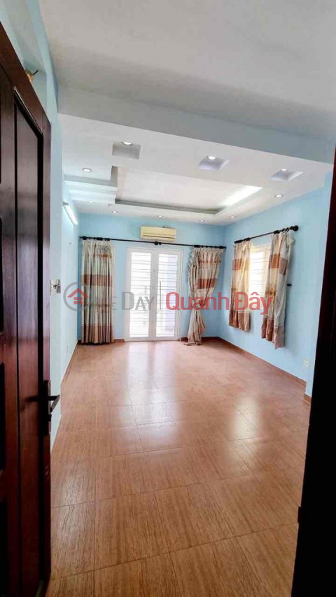 BEAUTIFUL 4-FLOOR HOUSE WITH NGUYEN KIM CAR HOT - 3 BEDROOMS - ALMOST 3\/2 _0