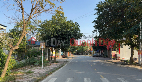 Land on Pham Van Dong Street – Adjacent to the Party Committee of Xuan Hoa Ward, Phu Tho – 100m² Full Residential Land _0