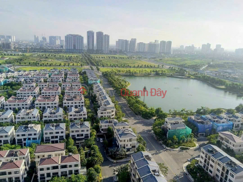 Only one townhouse available at Starlake Tay Ho Tay, 132m2, priced at just 630 million VND\\/m2 - A rare opportunity for investors. Sales Listings