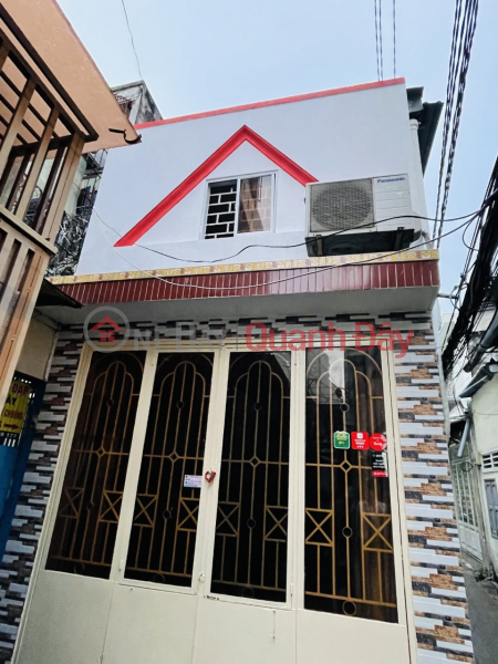 URGENT URGENT, OWNER HAS 1 BILLION TO SELL QUICKLY PRICE ONLY 2.x BILLION. BINH THANH HOUSE - CLOSED CAR - 27M2. Sales Listings