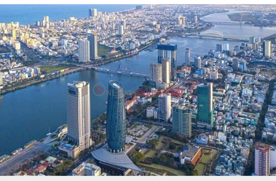 + Nhà C4 kinh doanh, Biển Nguyễn Tất Thành, đang cho thuê, đối diện dự án khu thương mại tự do lấn biển. Niêm yết bán