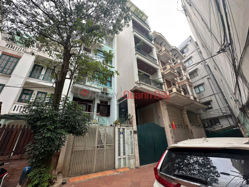 EXTREMELY RARE - Car parking at Tay Son Street (Near Mipec) 93m2\\/ 5 floors, 5m frontage, 15m to the street 29 billion Sales Listings