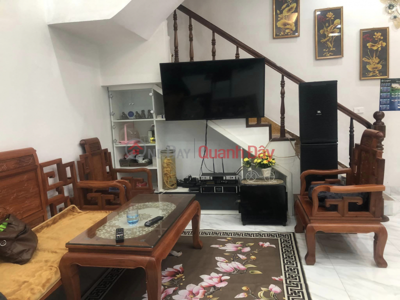 Beautiful house for sale in Chien Thang, Ha Dong 40m2, CAR - 2 THANG business only 7.8 billion Sales Listings