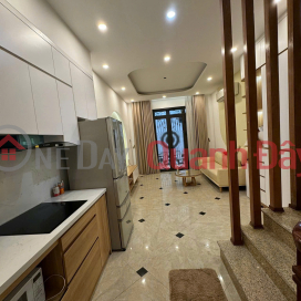 Whole house for rent in lane 54 Giap Bat, 35m2x5 floors. 3 bedrooms, business, office combined with living, 13 million _0