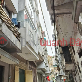 Cho thuê nhà nguyên căn – ngõ 800 Bạch Đằng, 35m² x 4 tầng 4PN, 3 WC, 12 Triệu _0