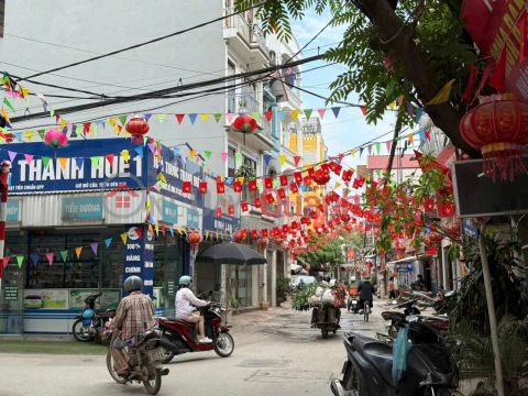 NEW HOUSE FOR SALE IN TRUNG KIEN BTL, 5 FLOORS, 36M2, CAR PARKING AT THE GATE, ONLY OVER 5 BILLION _0