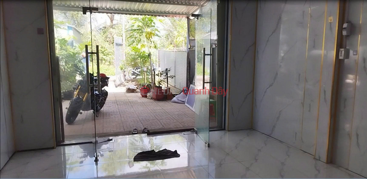 đ 1,1 tỷ | Bán nhà sổ hồng 136m2, ấp Tân Bình, Xã Lai Vung, Đồng Tháp. Giá 1.1 tỷ.