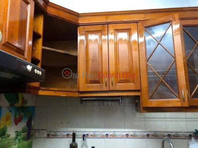 Property Search Vietnam | OneDay | Residential, Rental Listings, Apartment for rent on Minh Khai street, 90m2, 3 bedrooms, 7.5 million for students, family