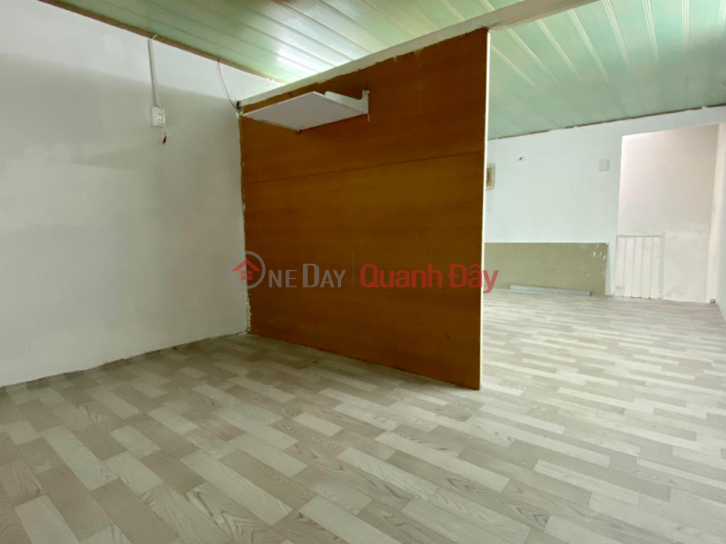 01 ground floor, 01 mezzanine, 02 bedrooms, 01 toilet., Vietnam Rental | đ 10 Million/ month