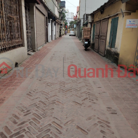 LAND SELLING FREE HOUSE C4 DONG NGOC - NORTH TU LIEM - NEAR FINANCIAL ACADEMY: 47M2, MT4M - PRICE OVER 6 BILLION _0