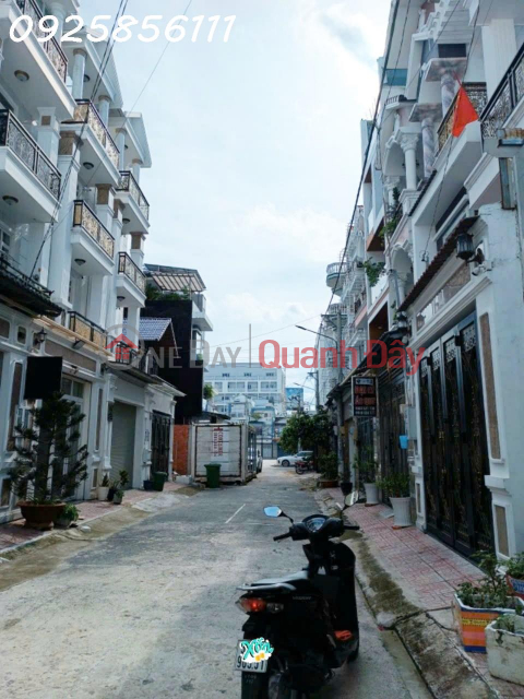 Townhouse owner Tang Nhon Phu A, District 9 area 59.5m2 car alley 7m _0