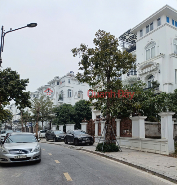 Cực Hiếm, Biệt thự Louis City 205m2- 5T có hầm, vị trí đẹp, giá 56.5 tỷ Niêm yết bán