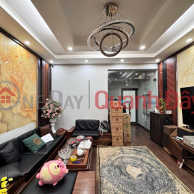 Bán nhà mặt phố Phùng Hưng, 55m2, 3 tầng, mặt tiền 3.5m, giá 32.5 tỉ, cho thuê 45 tr/tháng _0