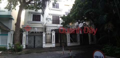 Urgent sale of corner villa 220m2 in Me Tri Ha urban area, nice view, business location, office _0