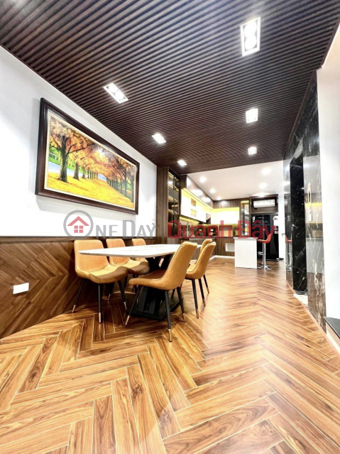 Nhà Ngọc Lâm, đẹp xây mới, nội thât, oto tránh thoáng, 70m2x 6t thang máy, 12 tỷ _0