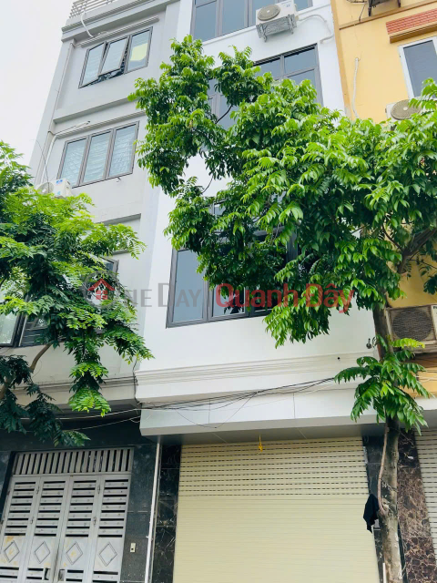 Beautiful house near Lotte Lac Long Quan, car, business, 6 floors elevator, West Lake view _0