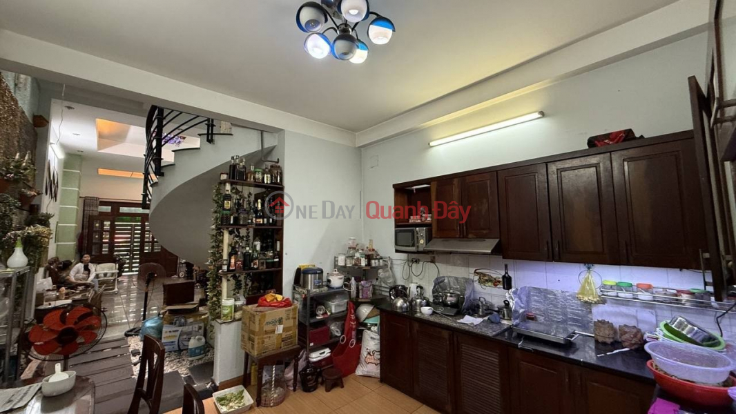 Bán nhà Mặt Tiền Khu Tân Hương - CN95m2 - Đường Võ Công Tồn, Tân Phú | Việt Nam | Bán đ 12,8 tỷ