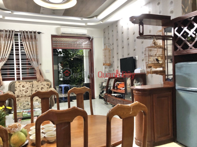 2 floors of high-class wooden furniture in front of Ta My Duat-Han Street-Son Tra Da Nang-90m2-7.2 billion-0901127005. Sales Listings