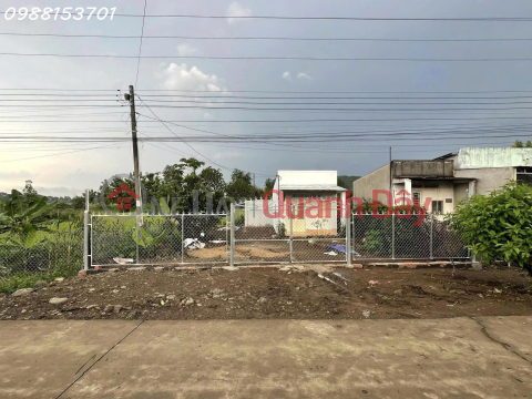 Bán đất tặng nhà câp 4 đường Lò Rèn, xã Long Hòa DT 135m2, 1.7 tỷ, pháp lý đầy đủ _0