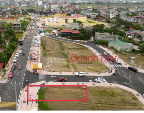 Corner lot for sale on the main street of Quynh My residential area _0