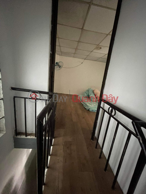 The house sells Thoai Ngoc Hau street right at the Tan Phu district committee. 45m2 horizontal price 4.5m 3 _0