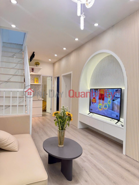 ► Nhà sát MT Lê Duẩn, 2 tầng đẹp, hiện đại, ở ngay, 3.3 tỷ Niêm yết bán