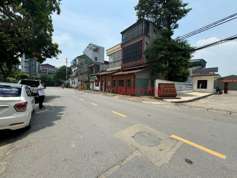 Land for sale in Group 22, Dong Anh Town, 54m x 4m, car parking, nice square, about 2 billion Contact: 0936123469 | Vietnam Sales, đ 2.5 Billion