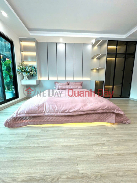 đ 8,45 tỷ, Giải Phóng lô góc – ô tô đỗ cửa, sát khu hành chính, thnag máy, tặng full nội thất