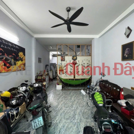 3-STOREY HOUSE 59M2 AU DUONG LAN - CAR PARKING AT DOOR - 8.18 BILLION _0