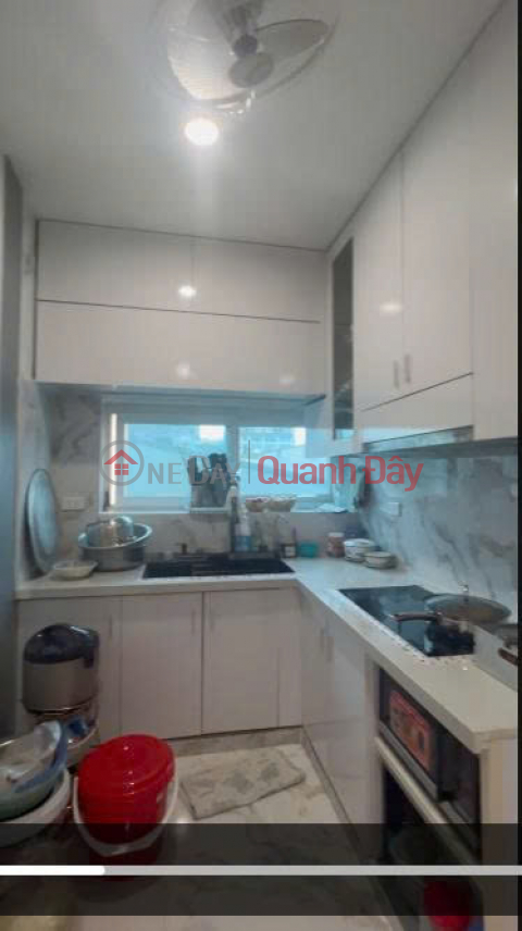 Apartment for rent on Nguyen Chinh Tan Mai, 75m2, 3 bedrooms, 2 bathrooms, 12 million for family _0