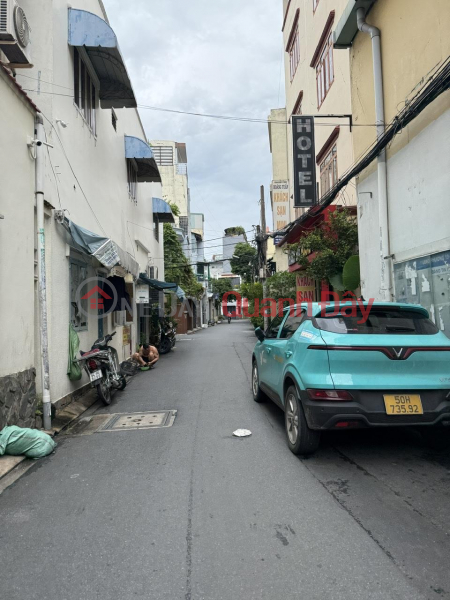 đ 8.79 Billion, **House for sale in alley 254 Au Co, ward 9, Tan Binh district; (6x11) 3 floors over 8 billion