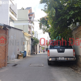 House for sale in high residential area - Alley 2 Cars avoid - 4 floors - just over 6 billion tl _0