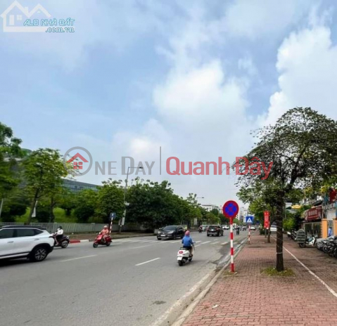 QUICK SALE MY DINH VILLA DT 145M, 4 storeys, MT 24M, OFFER 36 BILLION. ANGLE Plot, TOP BUSINESS. _0