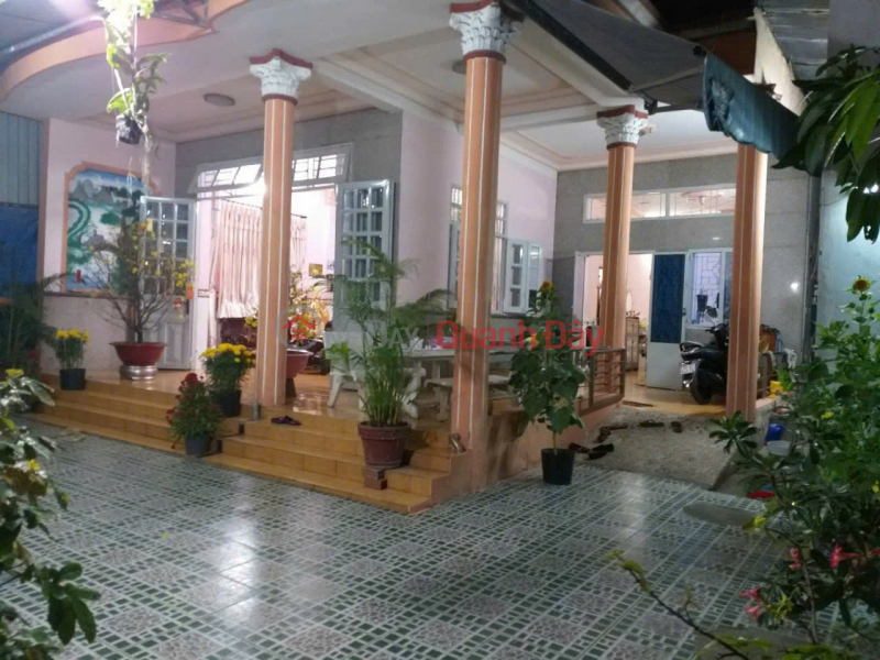 Owner needs to sell quickly a private house - Prime location in Dong Hung Thuan 12, District 12, Ho Chi Minh City. Sales Listings