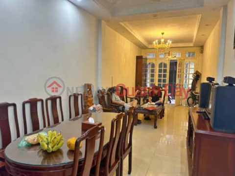 HOUSE FOR SALE IN HOANG HOA THAM, 55M2, 5 FLOORS, CORNER LOT, CAR PARKING AT DOOR, PRICE 12.2 BILLION _0