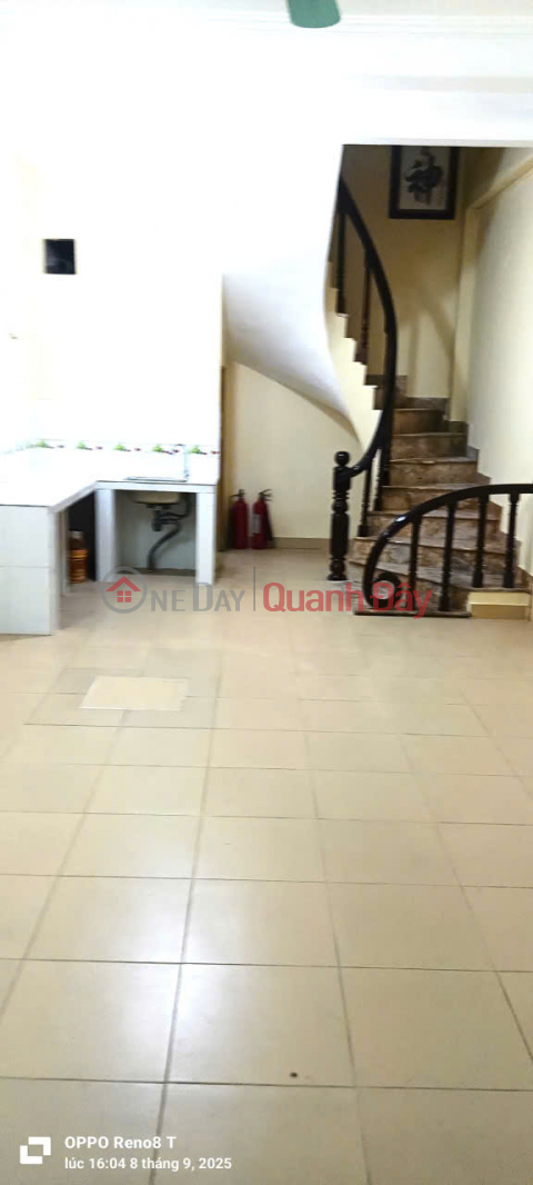 House for rent in lane 48 Trinh Dinh Cuu, 35m2 x 5 floors x 3 bedrooms, 4 bathrooms, 12 million _0