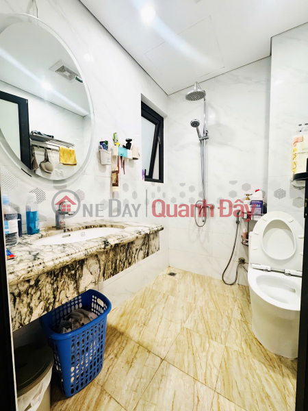  | Please Select, Residential, Sales Listings đ 11 Billion