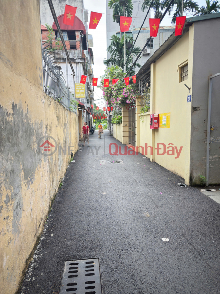 đ 7.1 Billion | House for sale in Hoang Minh Dao alley, Long Bien, 37m2 x 5 floors, 3 bedrooms, Red book, good price! Contact: 0976766363