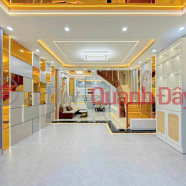 HOUSE IN A CAR-ACCESSIBLE ALLEY NEAR VINCOM, CAR PARKING INSIDE, 5X12M, OVER 9.5 BILLION VND _0