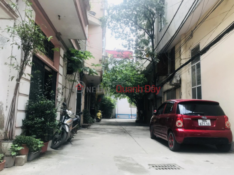 đ 10.5 Billion | The owner sells Dinh Cong townhouse 106M x 5.2MT, subdivision, cars avoid, enter the house. 10.5 billion.