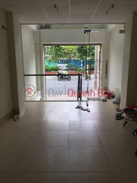 Property Search Vietnam | OneDay | Residential | Rental Listings, BUSINESS PLACE RIGHT AT 6 DAN CU INTERSECTION (Ground Floor, Half Floor) - 25 Million